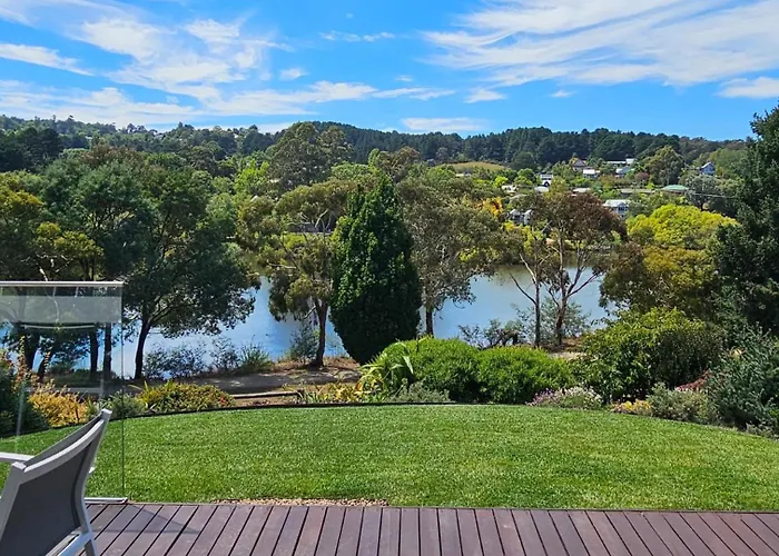 Province Lake House Daylesford